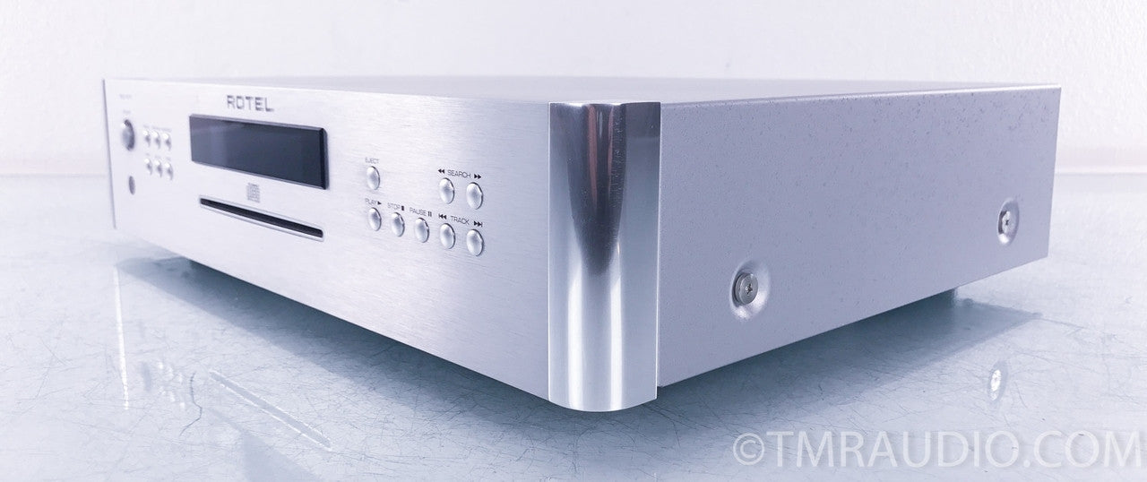 Rotel RCD-1570 CD Player