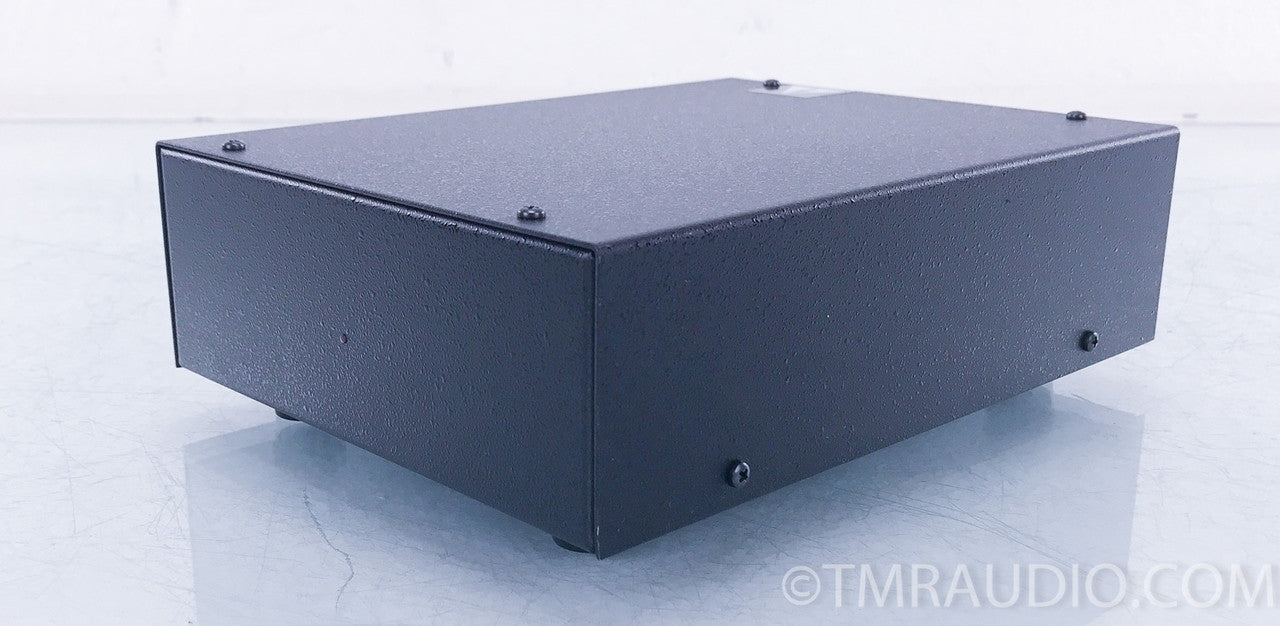 Threshold T3 Stereo Preamplifier (NO REMOTE CONTROL) - HOLD until inventory