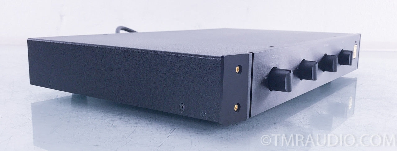 Threshold T3 Stereo Preamplifier (NO REMOTE CONTROL) - HOLD until inventory
