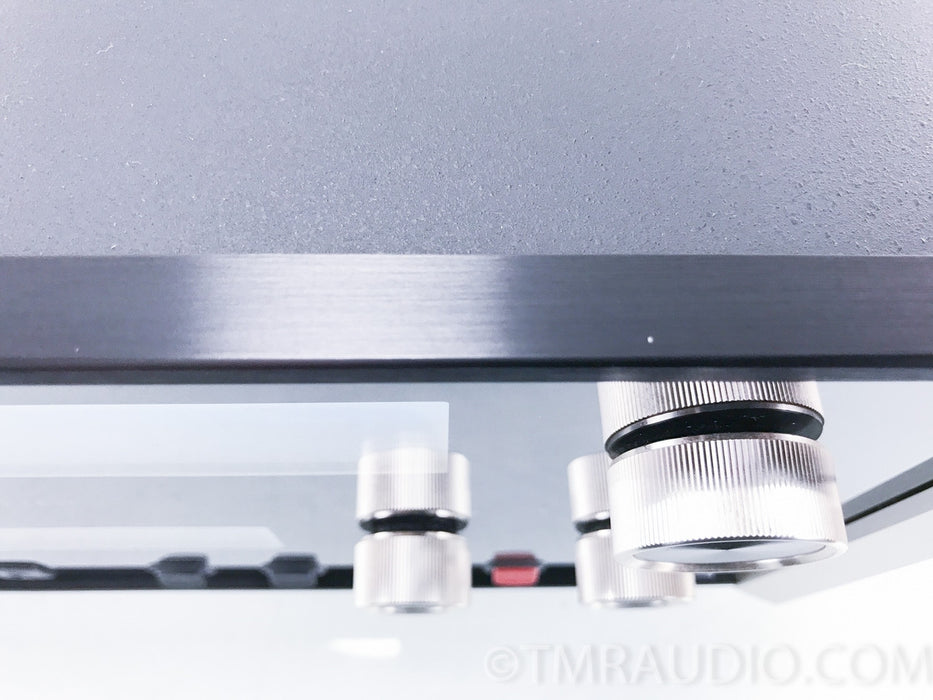 McIntosh C2200 Stereo Tube Preamplifier
