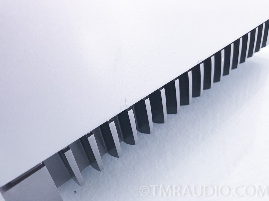Quad 909 Stereo Power Amplifier