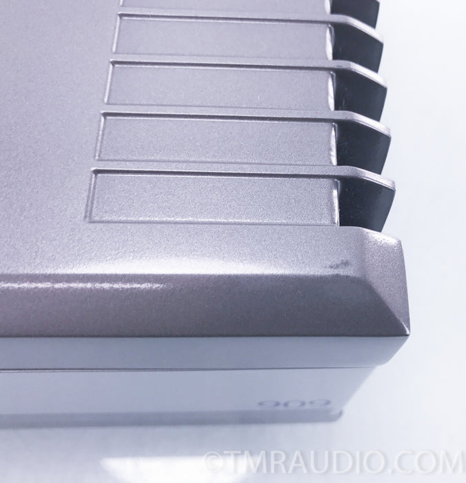Quad 909 Stereo Power Amplifier