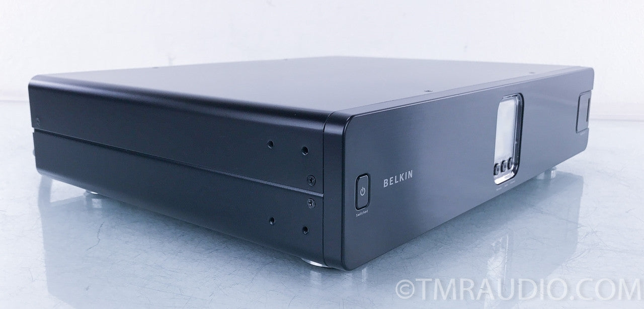 Belkin Pure AV PF60 Home Theater Power Console / Surge Protector