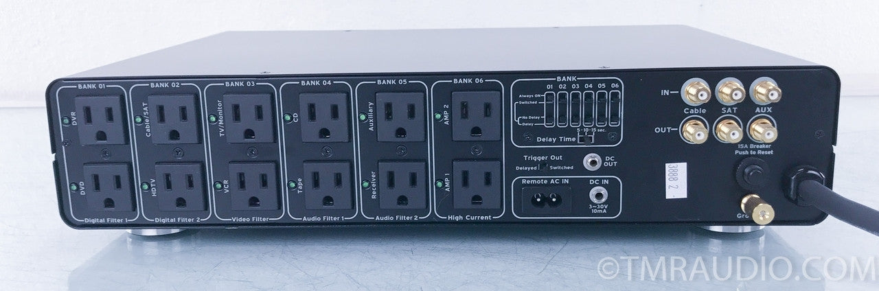Belkin Pure AV PF60 Home Theater Power Console / Surge Protector