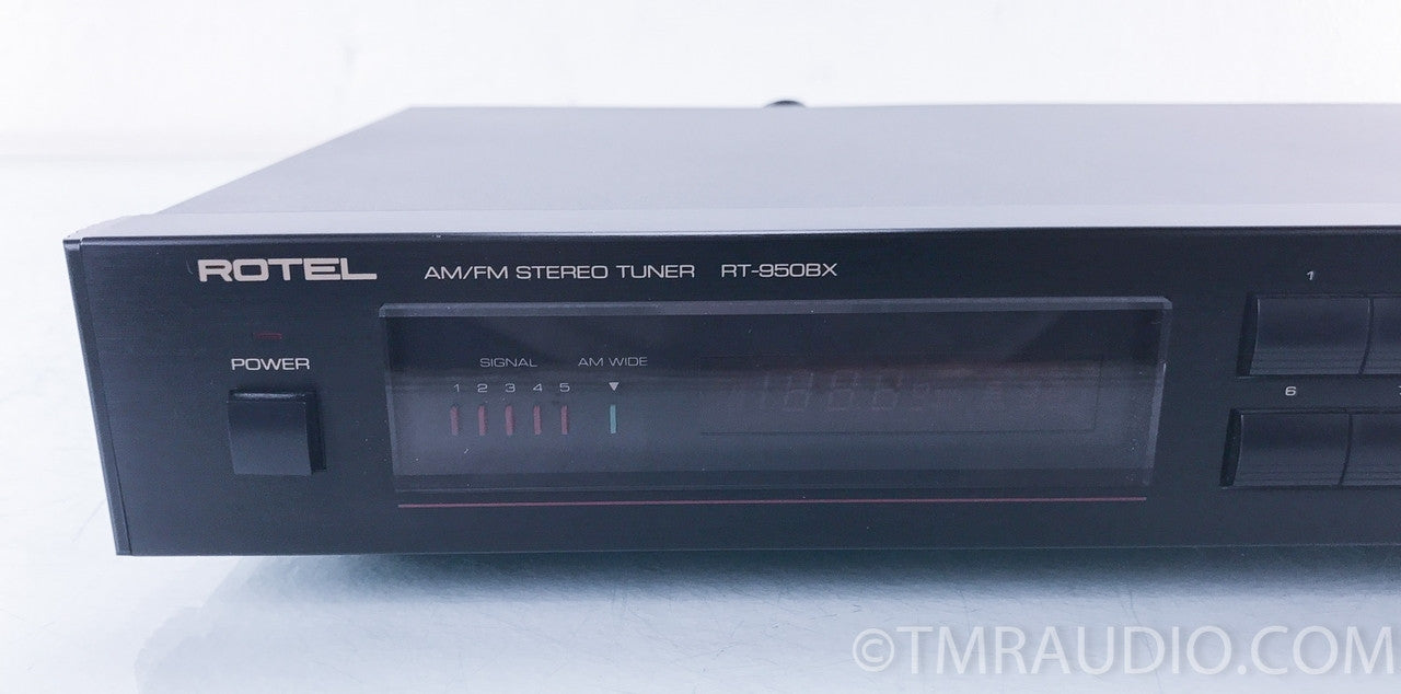 Rotel RT-950BX AM / FM Tuner