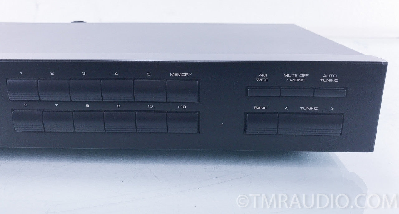 Rotel RT-950BX AM / FM Tuner