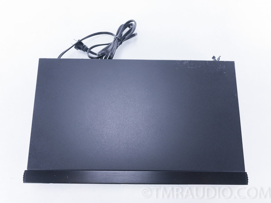 Rotel RT-950BX AM / FM Tuner