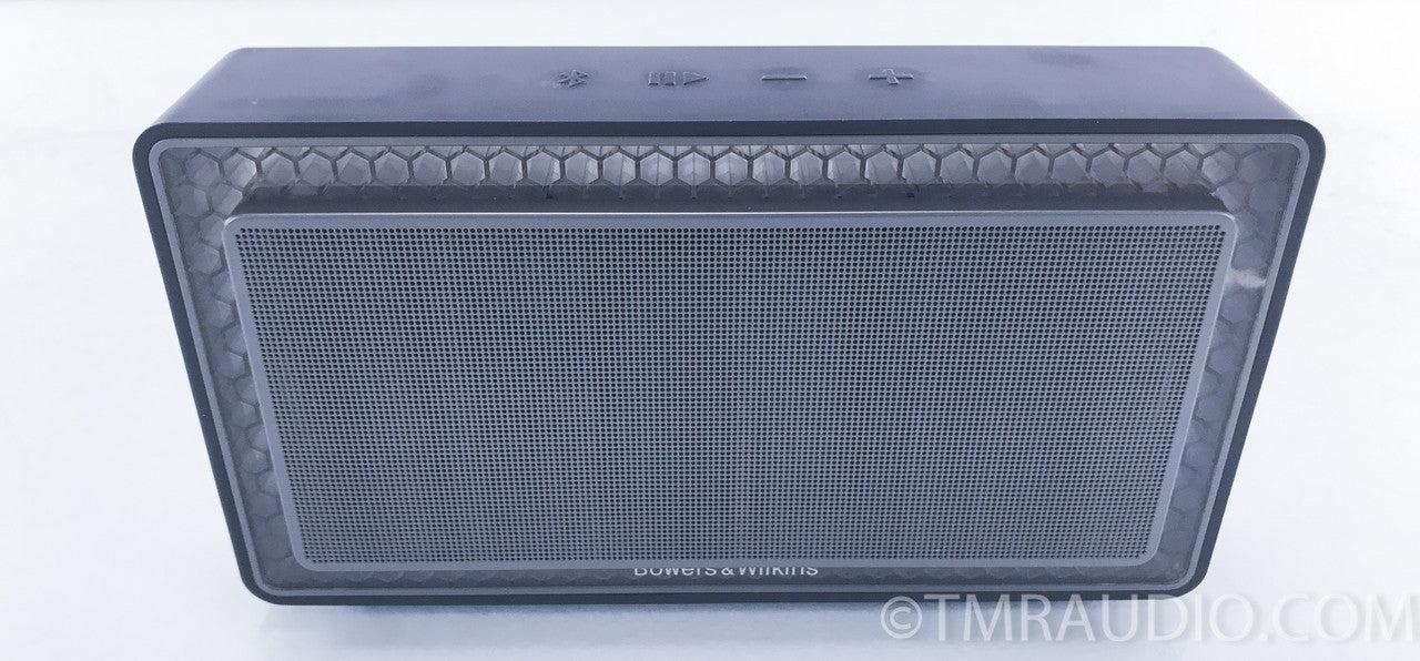 B&W T7 Portable / Bluetooth Speaker