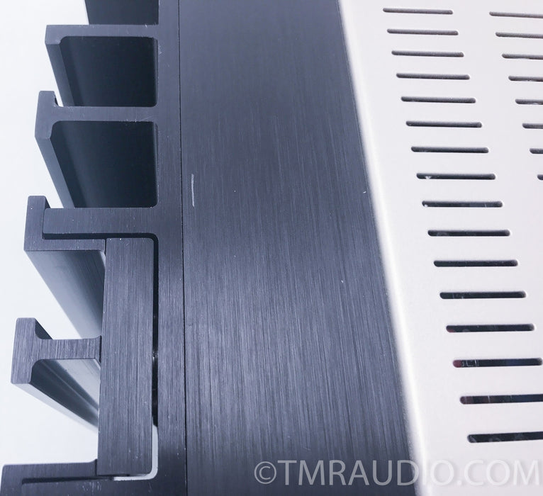 Mark Levinson No.331 Stereo Power Amplifier