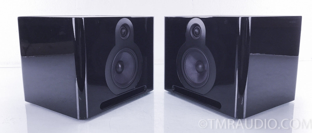 Guru QM 10 II Bookshelf Speakers
