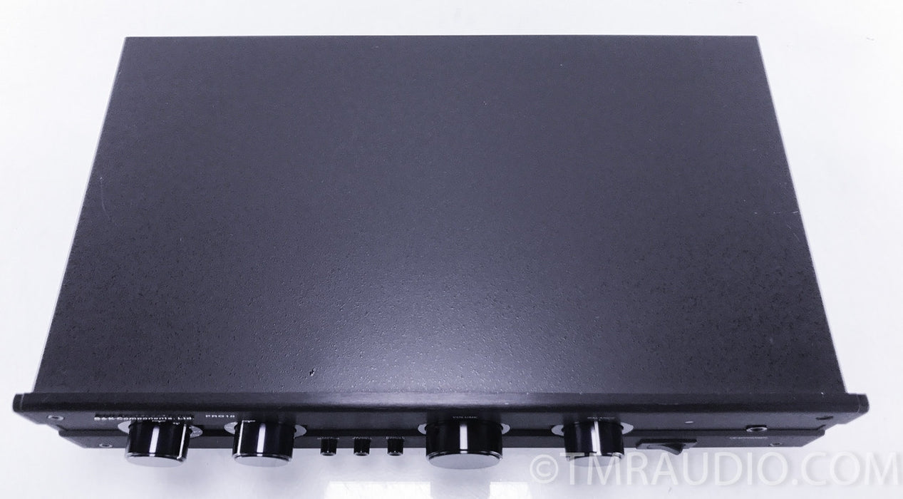 B&K Components Pro-10MC Sonata Stereo Preamplifier w/ Power Supply