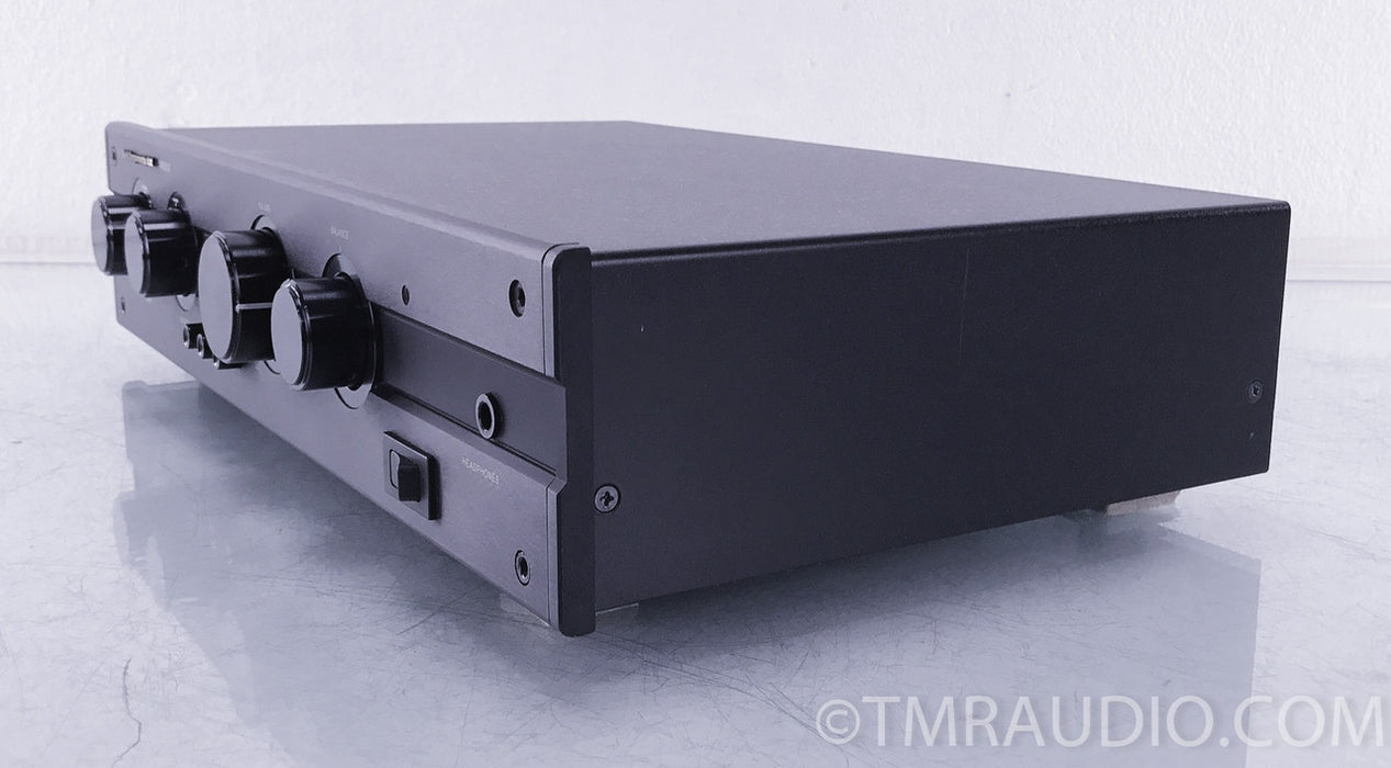 B&K Components Pro-10MC Sonata Stereo Preamplifier w/ Power Supply
