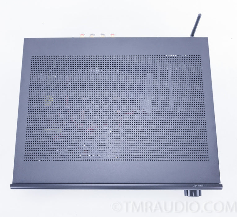 NAD C390DD Direct Digital Integrated Power Amplifier