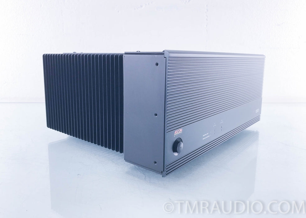 Adcom GFA-5500 Stereo Power Amplifier 1
