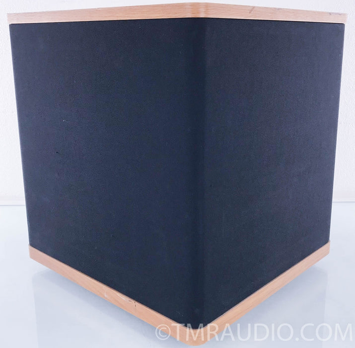 Vandersteen Model 2W Powered Subwoofer w/ WX-2 Crossover 1