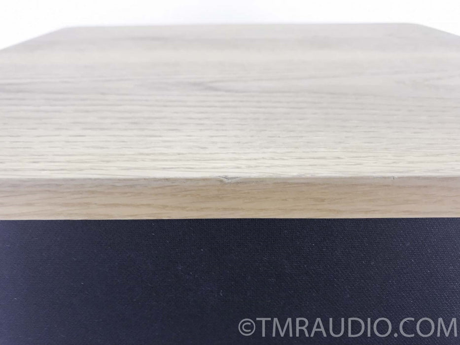 Vandersteen Model 2W Powered Subwoofer w/ WX-2 Crossover