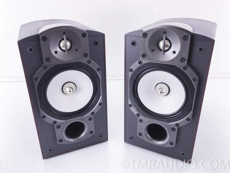 Paradigm Studio 20 v4 Bookshelf Speakers