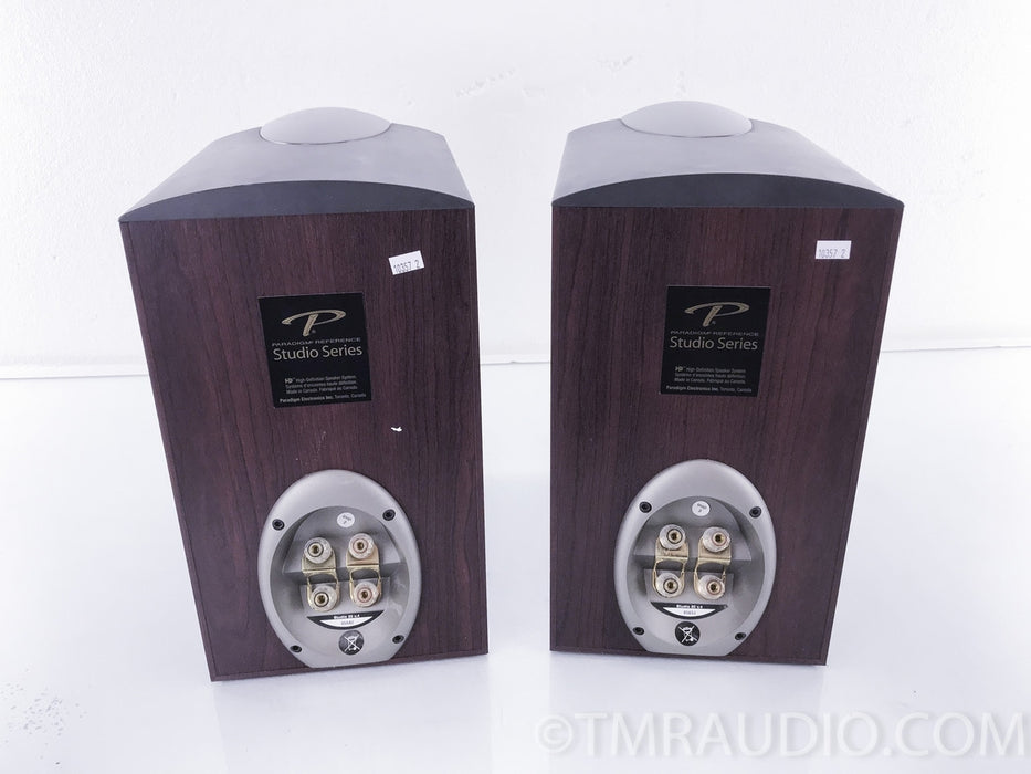 Paradigm Studio 20 v4 Bookshelf Speakers