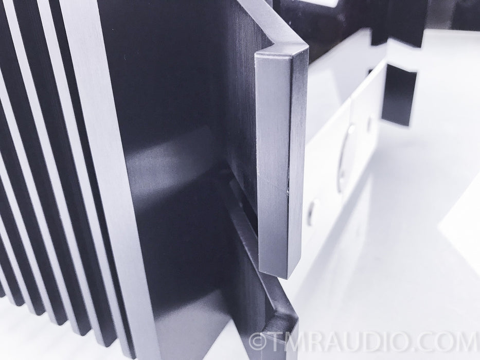 DK Designs VS.1 Reference Mk.II Integrated Amplifier