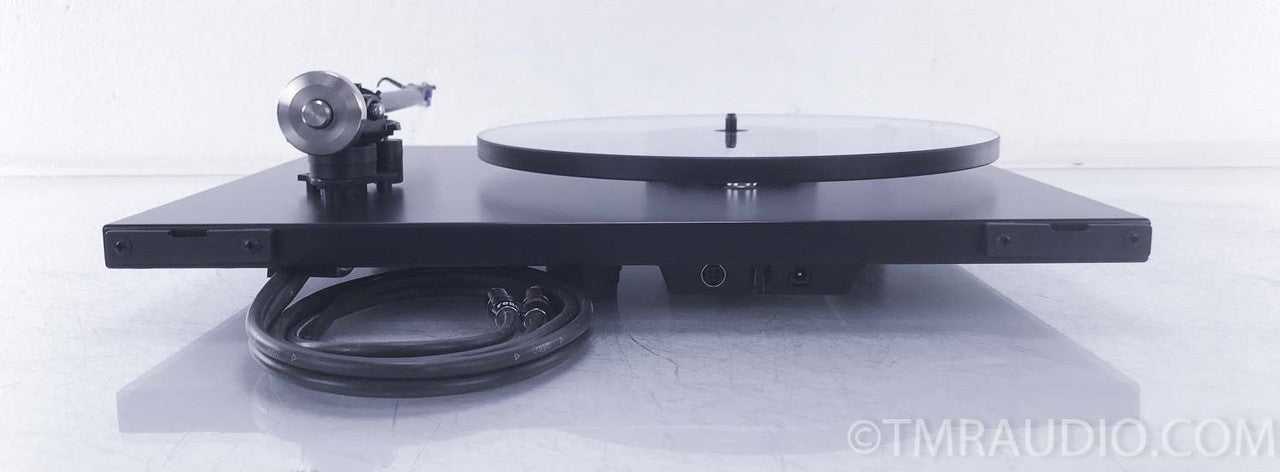 Rega P3-24 Turntable