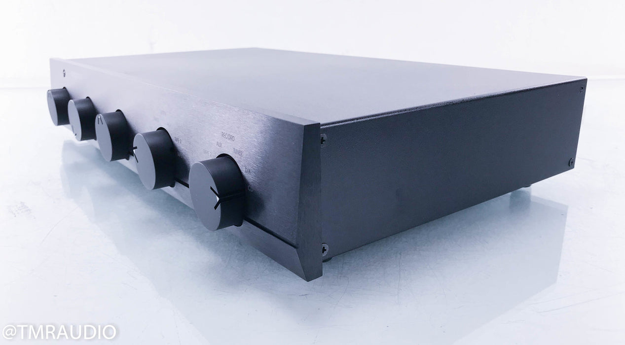 Aragon 28K Stereo Preamplifier