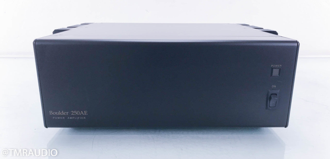 Boulder 250AE Balanced Stereo Power Amplifier