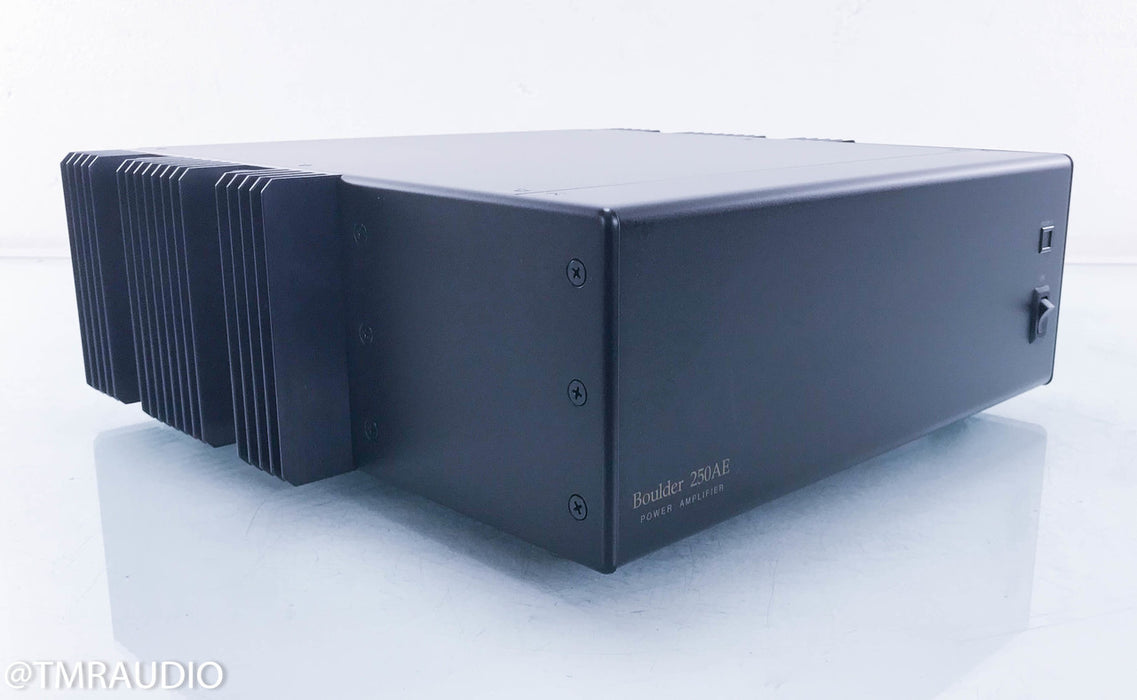 Boulder 250AE Balanced Stereo Power Amplifier