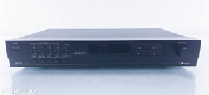 Nakamichi ST-7 AM / FM Tuner