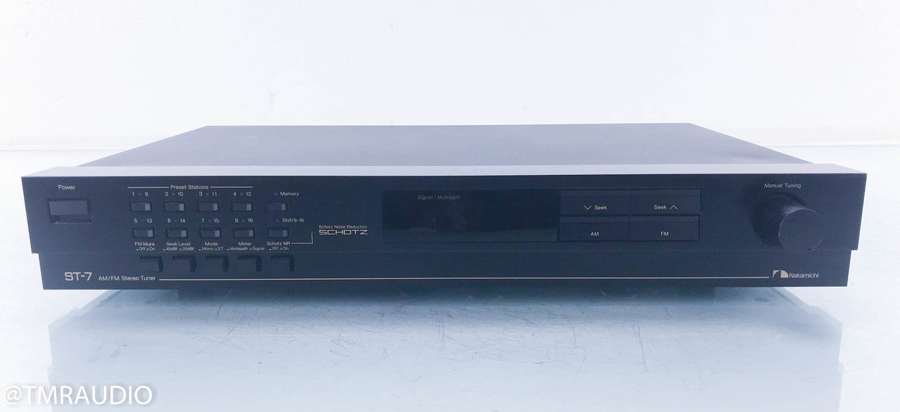 Nakamichi ST-7 AM / FM Tuner
