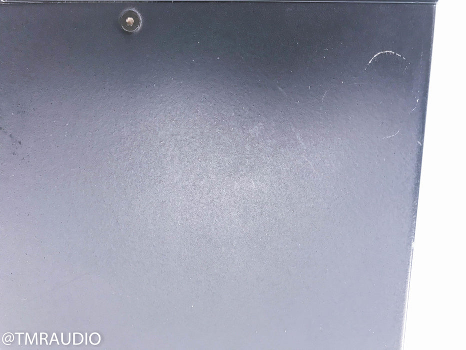 Adcom GFT-555 AM / FM Tuner