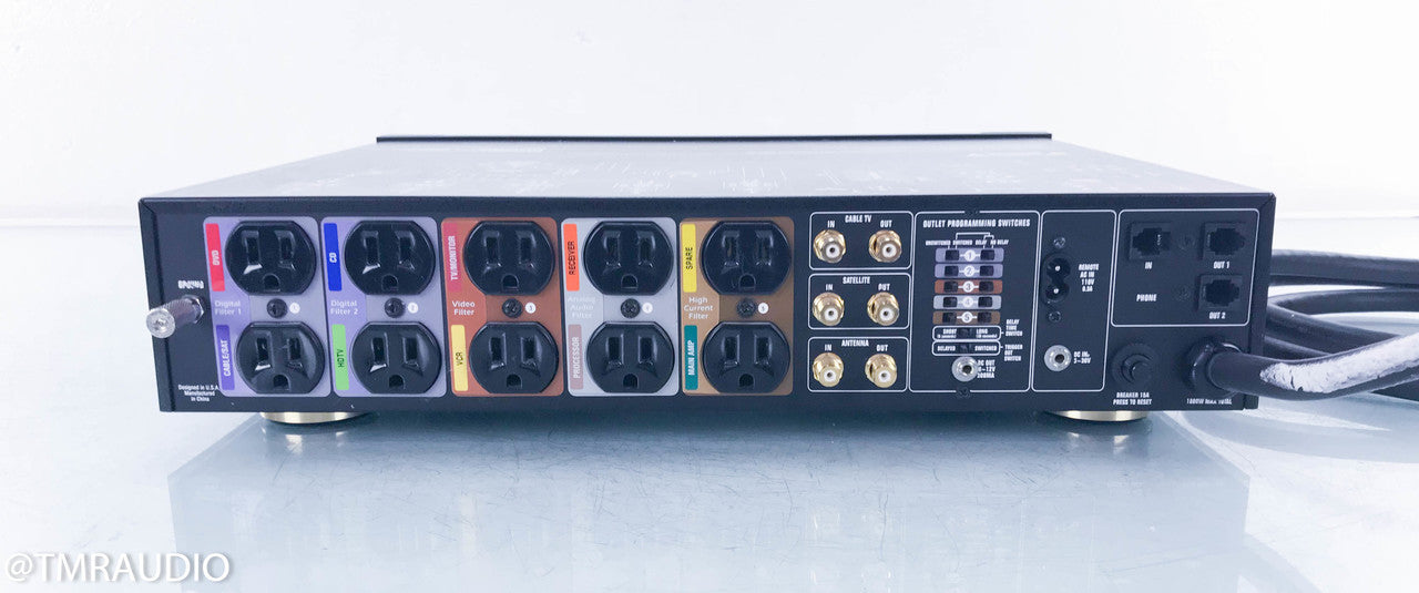 Monster Power HTS 5100 Power Conditioner