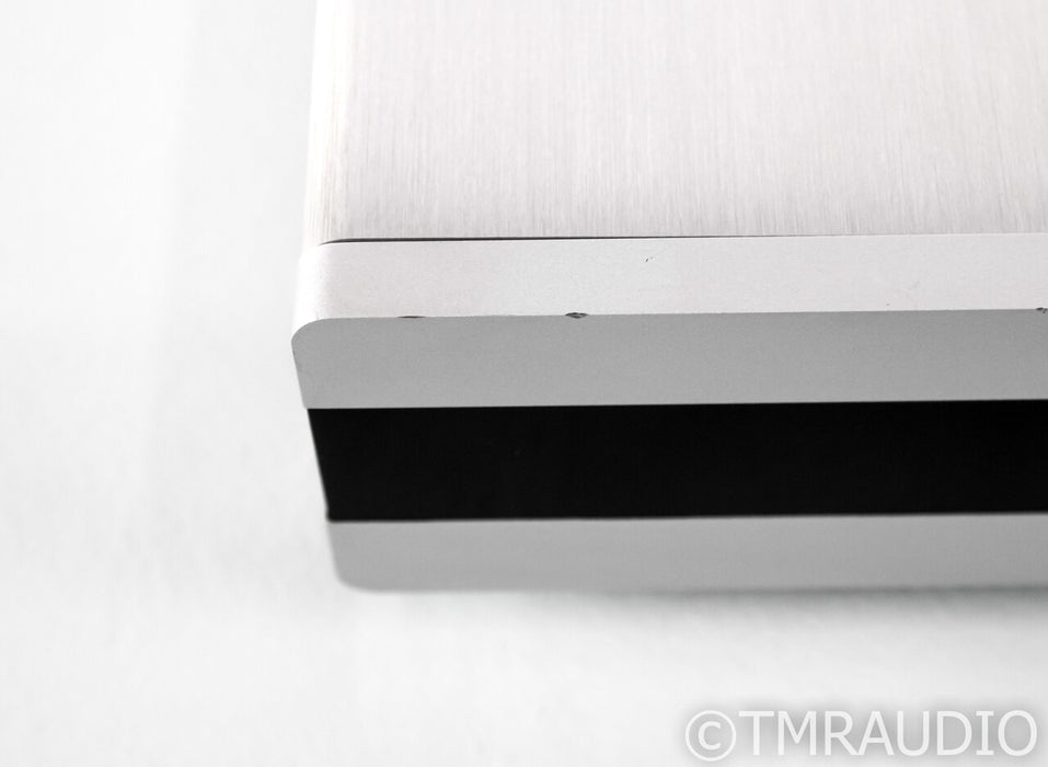 Auralic Vega DAC; D/A Converter; Remote; DSD