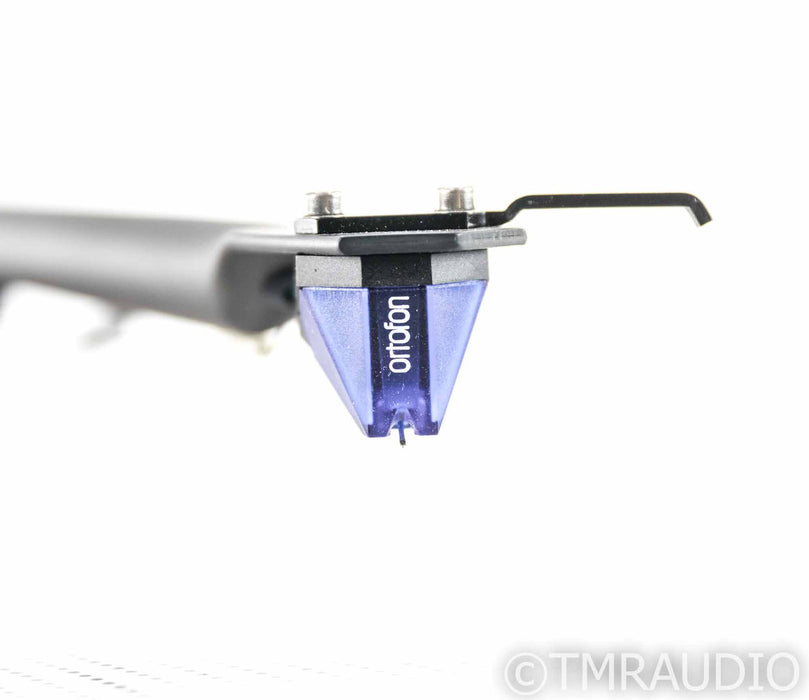 Music Hall Ikura Belt Drive Turntable; Ortofon 2M Blue Cartridge