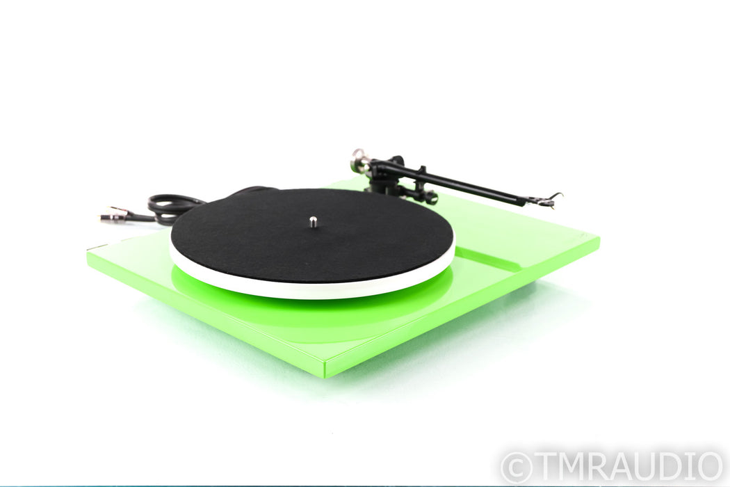 Rega P3-24 Turntable
