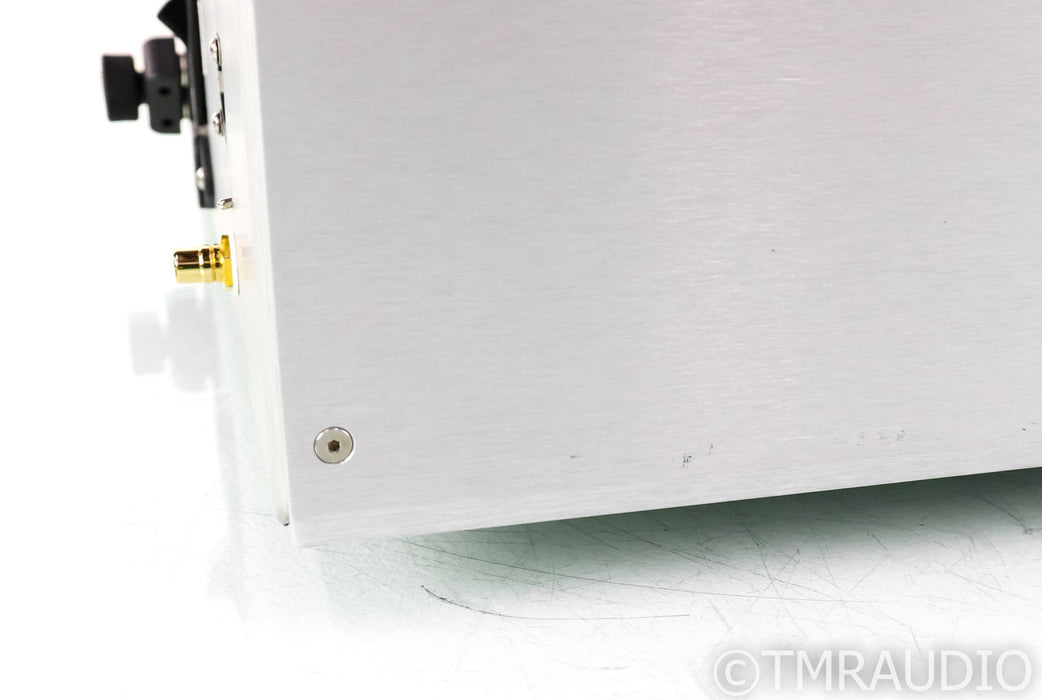 Ayre Acoustics V-5xe Stereo Power Amplifier; V5xe; Silver