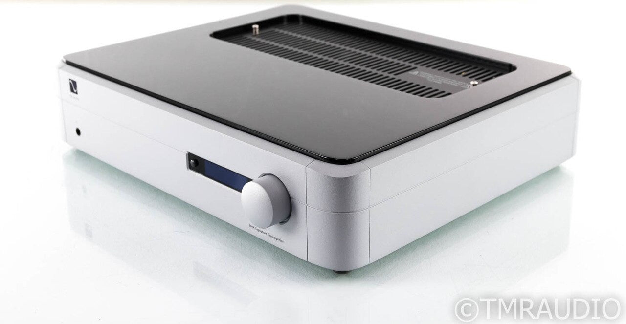PS Audio BHK Signature Stereo Tube Hybrid Preamplifier; Remote; Silver (Used)