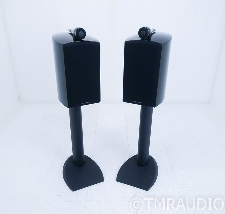 B&W 805 D2 Bookshelf Speakers
