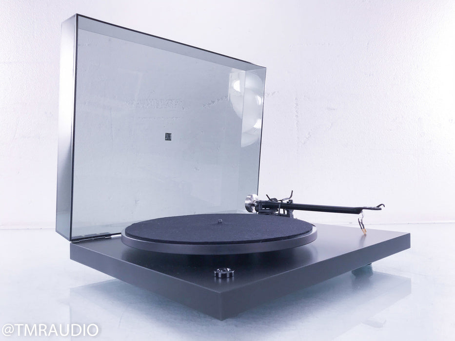 Rega Planar 3 Turntable