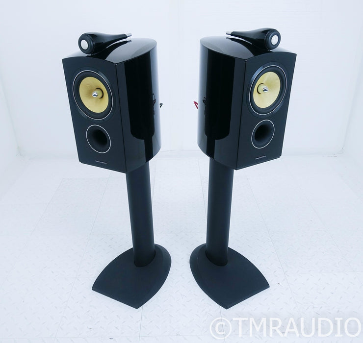 B&W 805 D2 Bookshelf Speakers