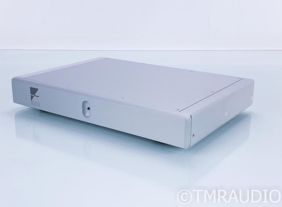 Ayre L-5xe Power Conditioner; L5XE; Silver