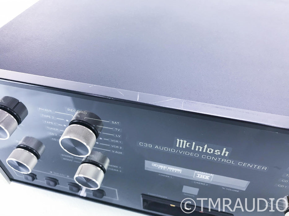 McIntosh C39 5.1 Channel Home Theater Processor; Preamplifier; Remote; MM Phono