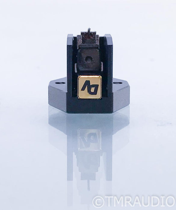 Dynavector DV-20X2H High Output Moving Coil Cartridge; DV20X2H; MC