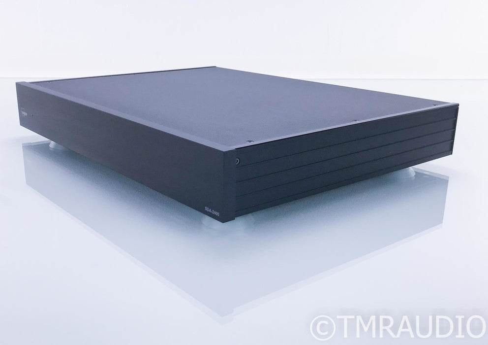 Lyngdorf SDA-2400 Stereo Power Amplifier; SDA2400