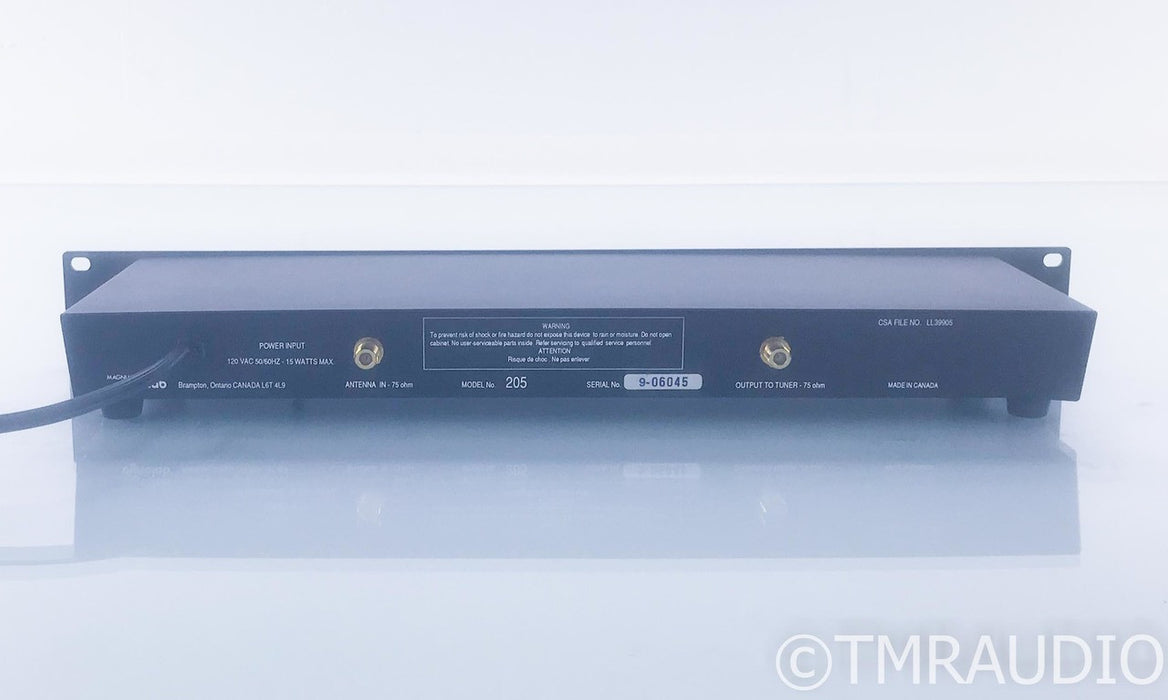 Magnum Dynalab Model 205 Signal Sleuth FM Antenna Amplifier