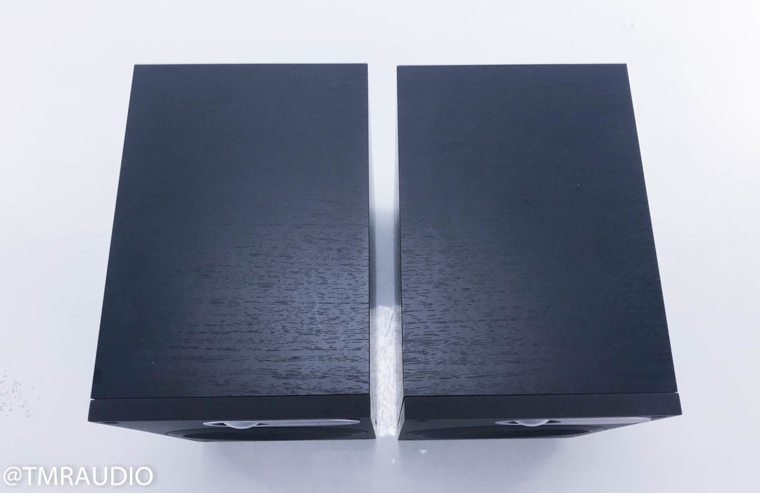 B&W 686 Bookshelf Speakers; Black Ash Pair