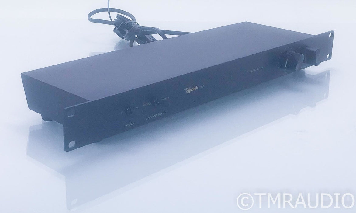 Magnum Dynalab Model 205 Signal Sleuth FM Antenna Amplifier
