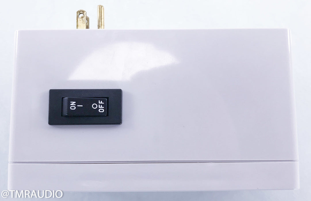 Audience Adept Response aR2p Power Conditioner