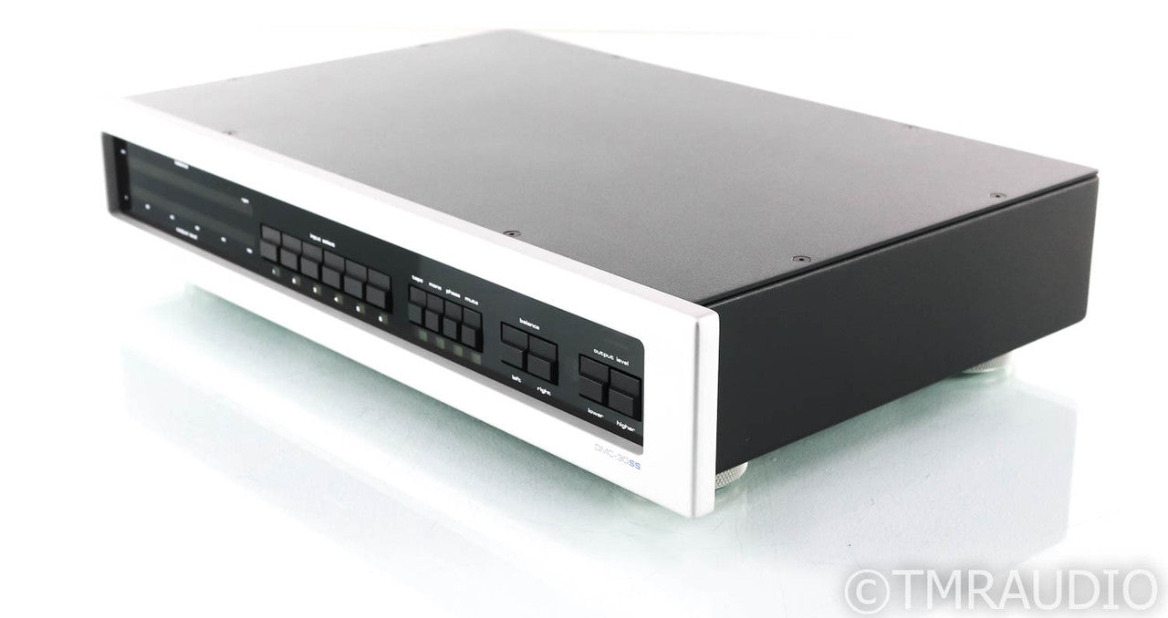 Spectral DMC-30SS Stereo Preamplifier; DMC30SS; Remote