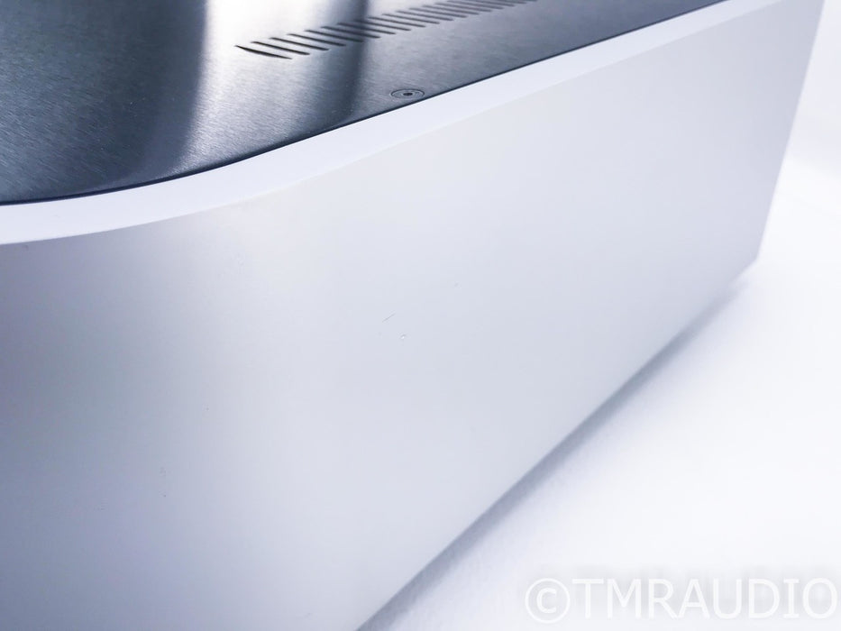 Classe SSP-800 Home Theater Preamplifier / Processor