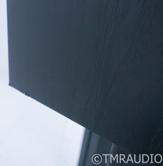 B&W 685 S2 Bookshelf Speakers